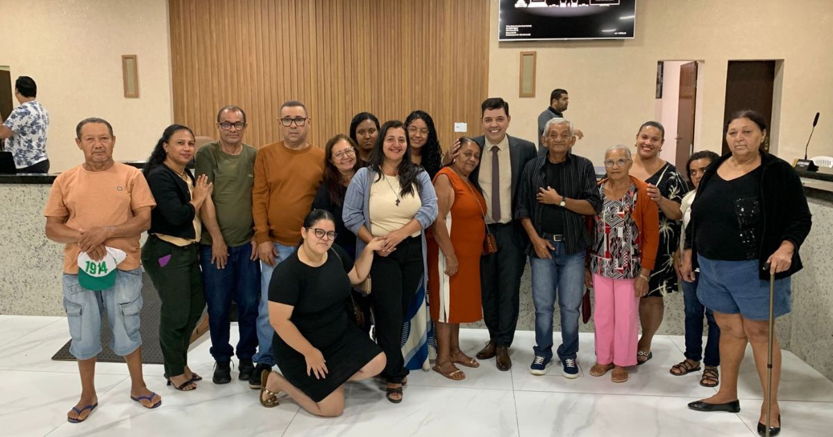 Câmara de Senhor do Bonfim homenageia Ilma Souza Santos e aprova Moção de Pesar na 20ª Sessão Ordinária
