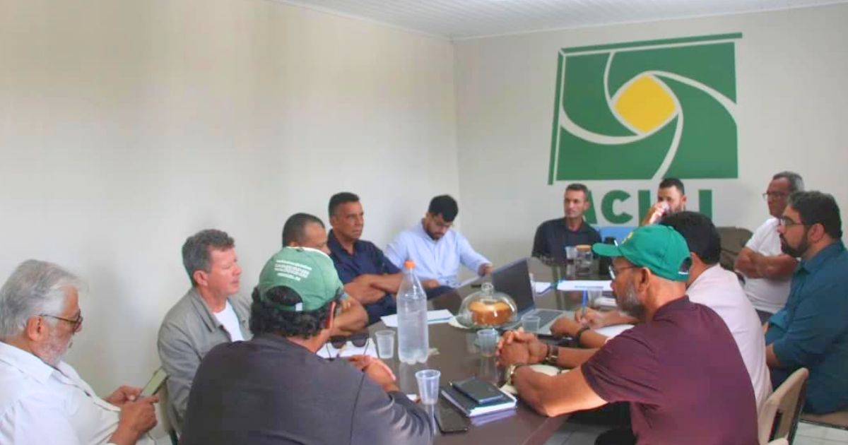 Jaguarari discute implantação da moeda social digital para estimular economia local